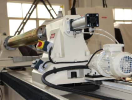 The Advancements and Applications of Rubber Roller Equipment