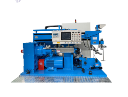 Rubber roller extruder